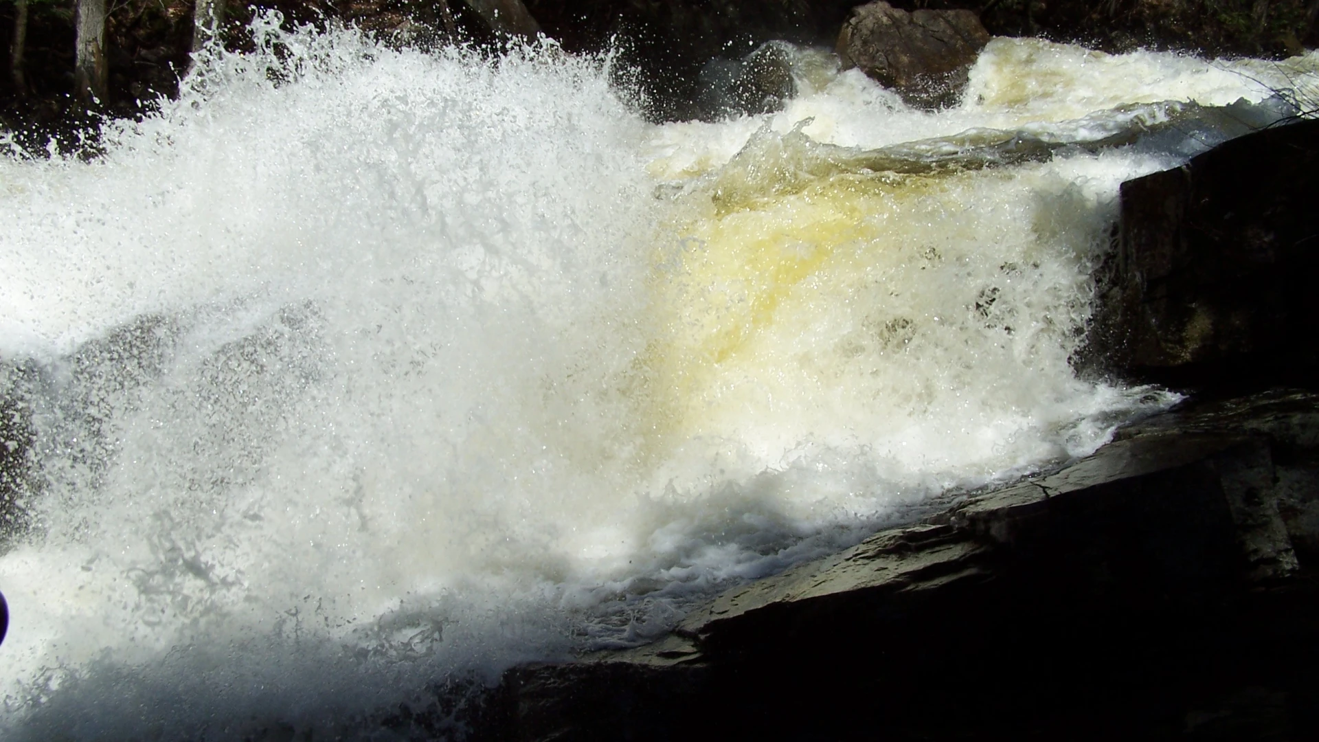 Water splashing upwards from Austin Falls