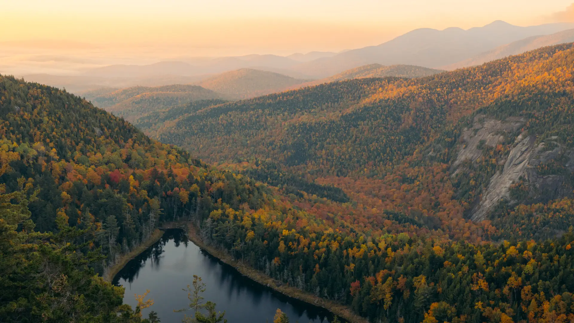 A high elevation lake in the fall