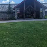 The entryway to the museum with large covered walkway