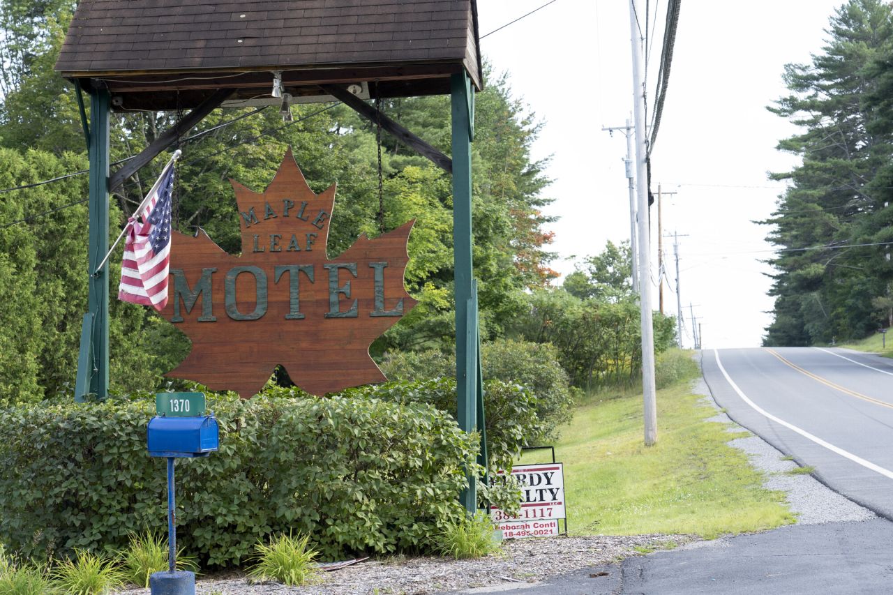 maple-leaf-motel
