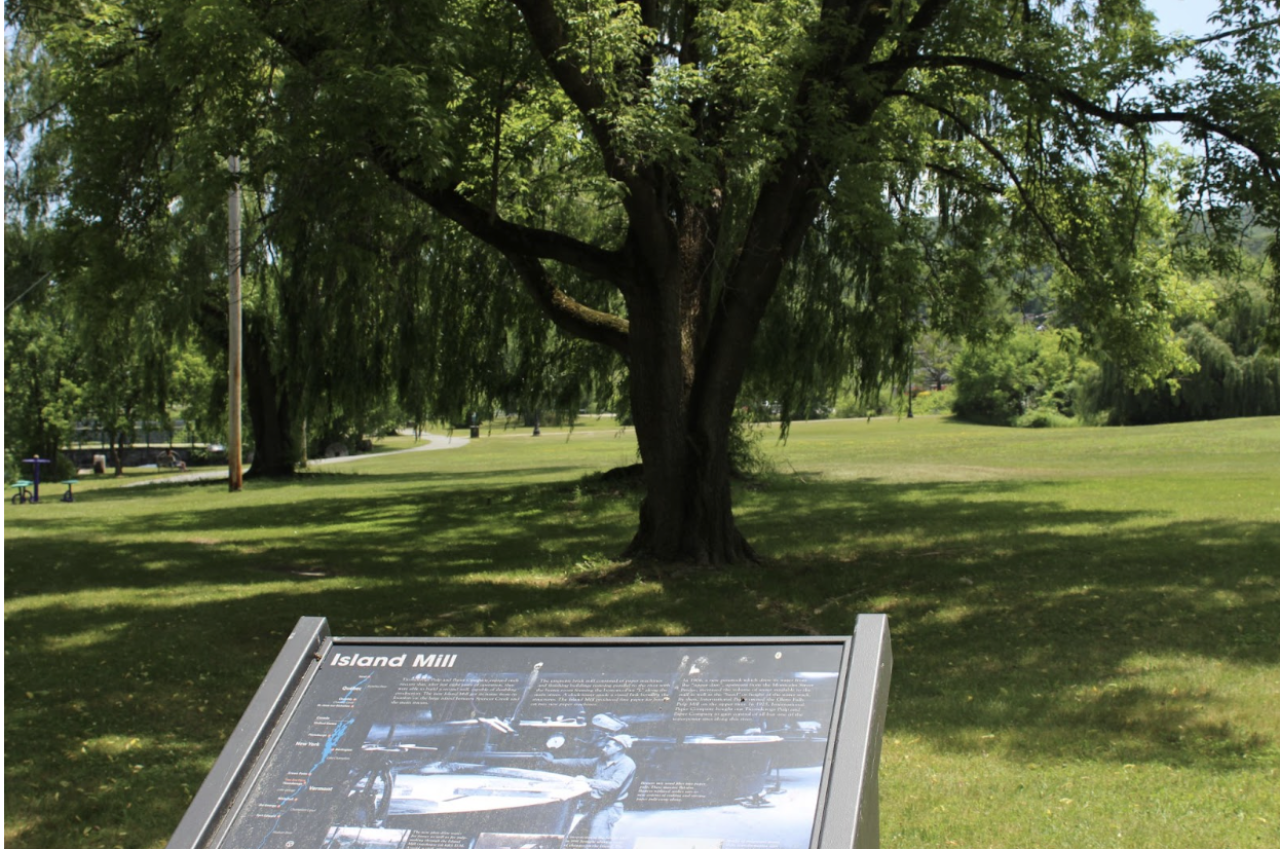 interpretive sign