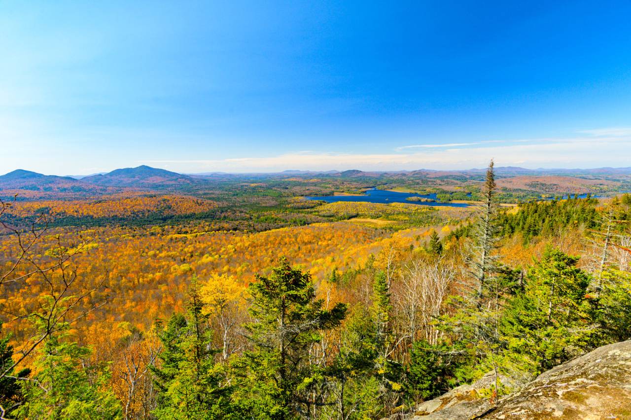 A fall mountain range. 
