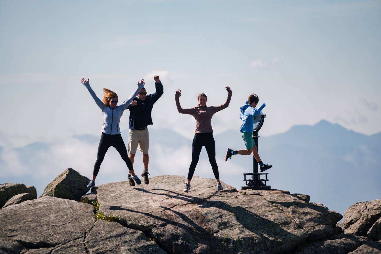 A family on Whiteface Mountain