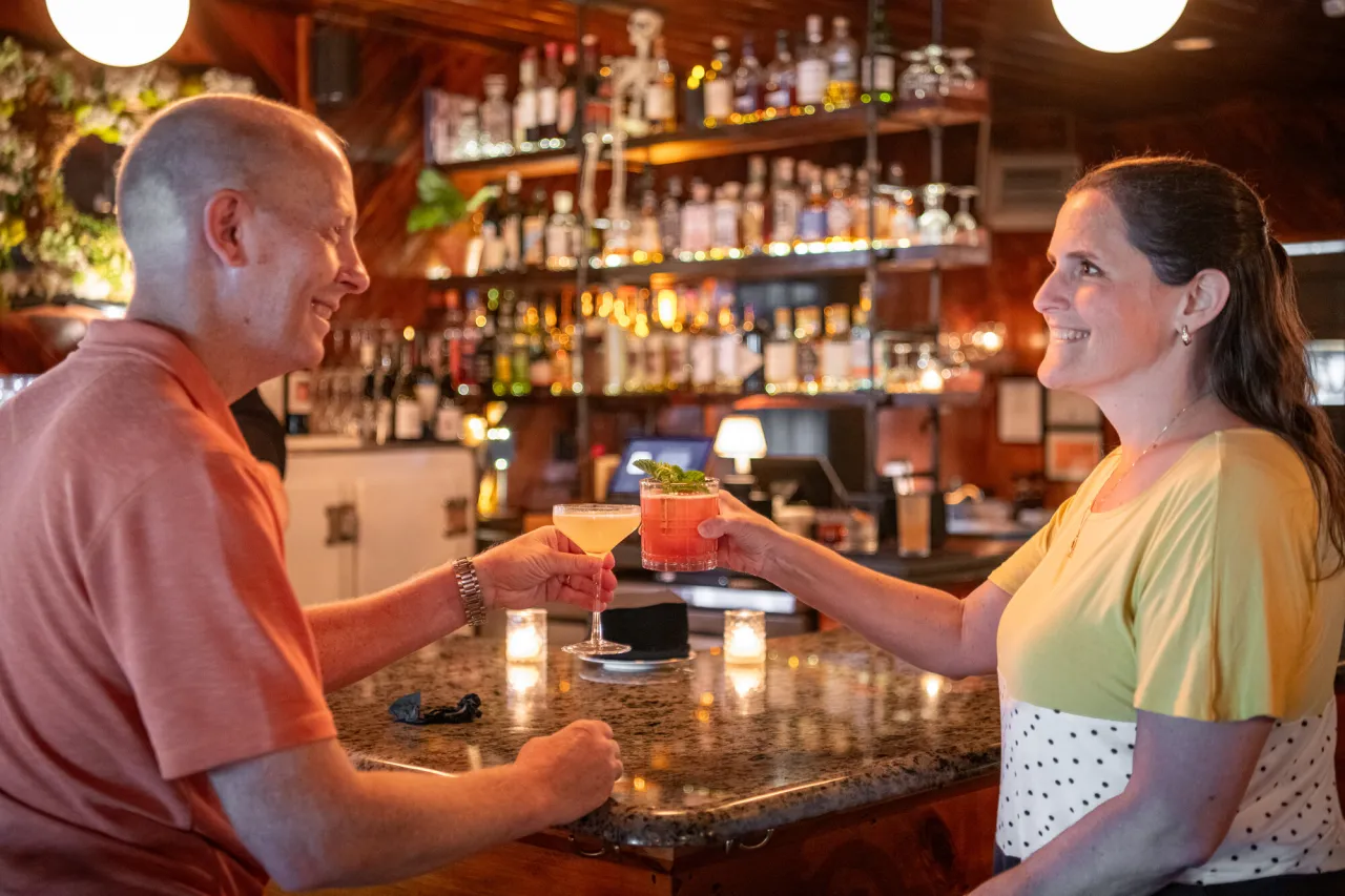 couple drinking