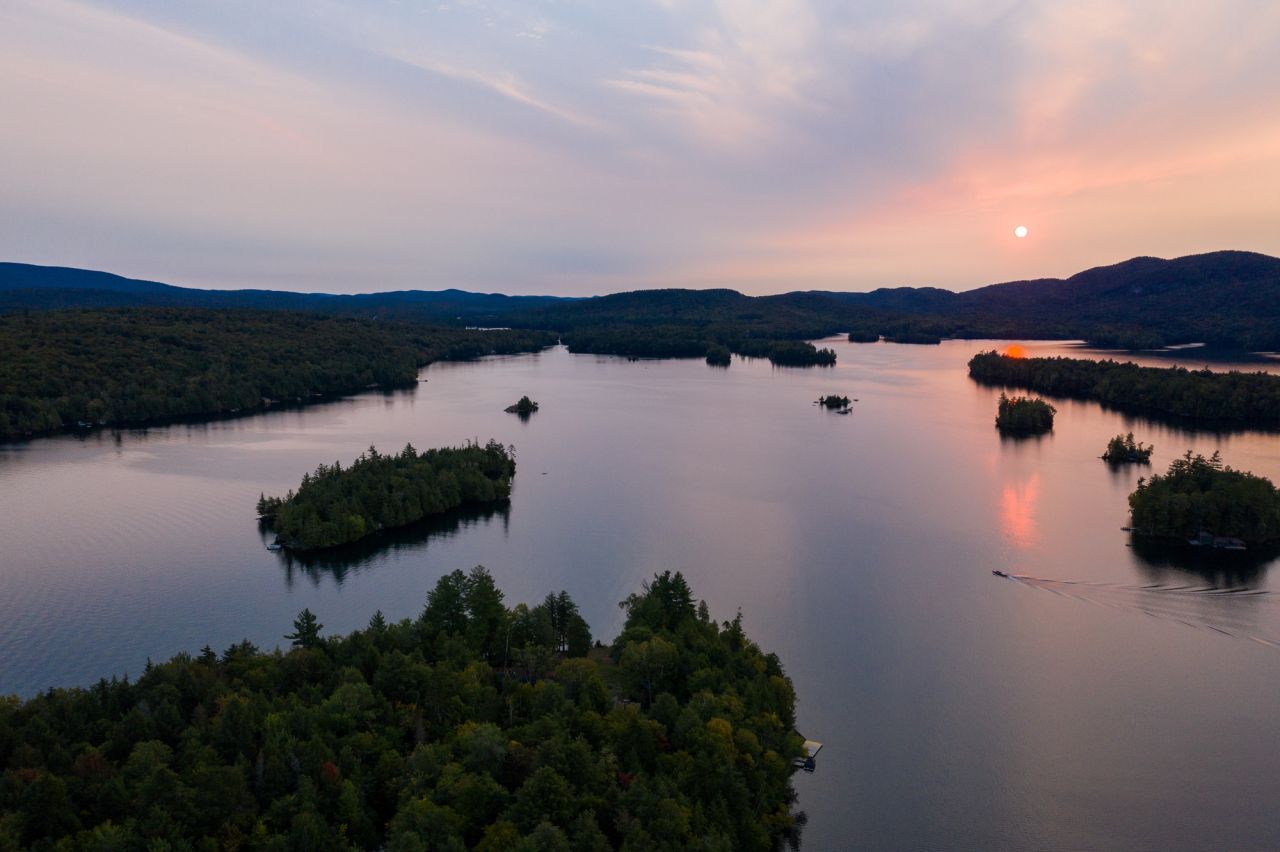 Blue Mountain Lake boating in the summer.