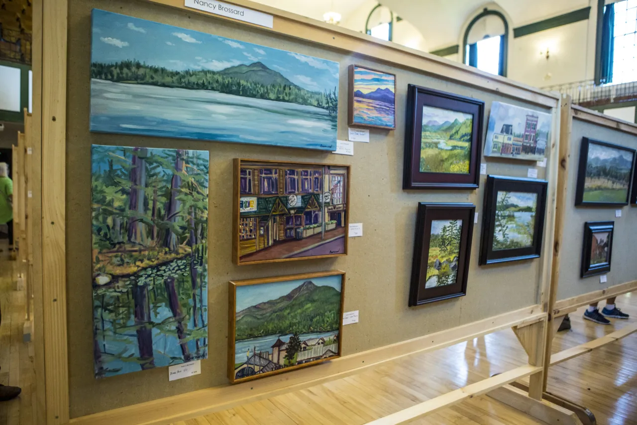 art gallery